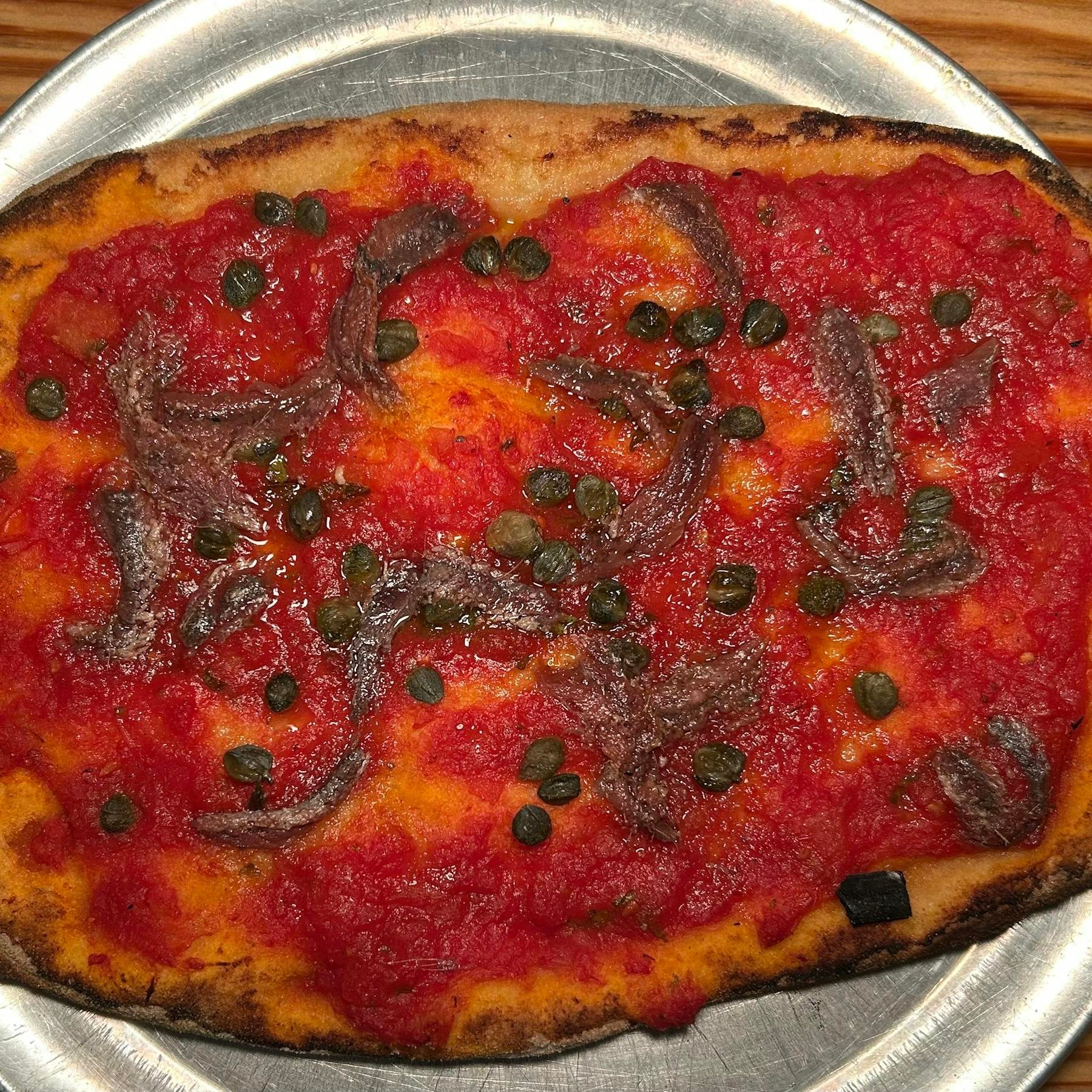 Pinsa Napoletana.